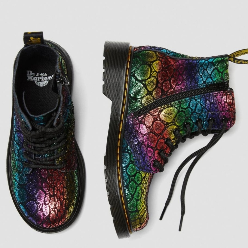 🟤Dr. Martens 1460 Pascal J Black/Rainbow Core Kids Croc Metallic Boots